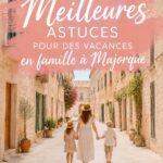 Famille profitant de vacances à Majorque sur une belle plage