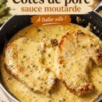Côtes de porc à la moutarde servies avec des légumes colorés.