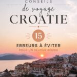 Un paysage pittoresque de la Croatie avec des montagnes et la mer Adriatique