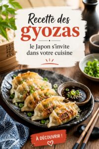 Des gyozas faits maison dorés et croustillants sur une assiette, symbole de la cuisine japonaise.