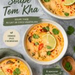 Soupe Tom Kha vegan servie dans un bol, garnie de coriandre fraîche